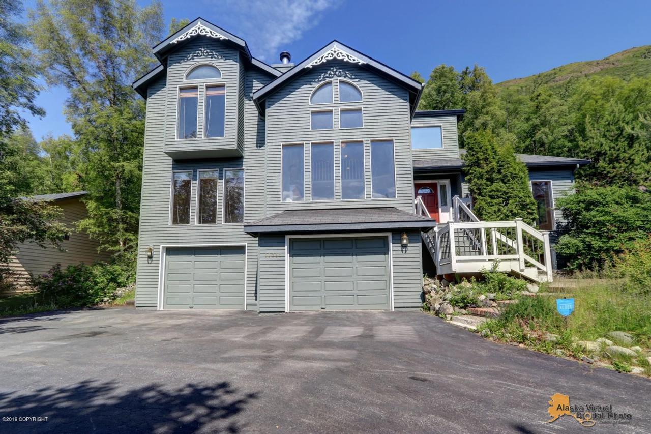 10323 Stewart Drive - Photo 1