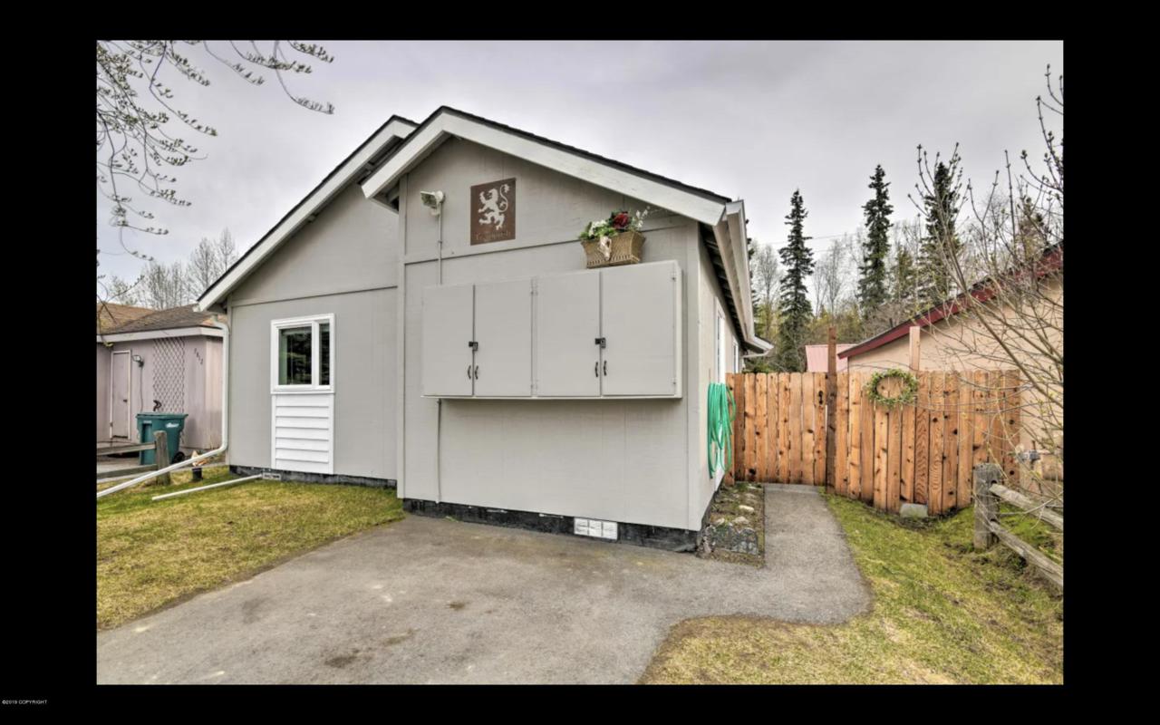 7808 Chaimi Loop - Photo 1