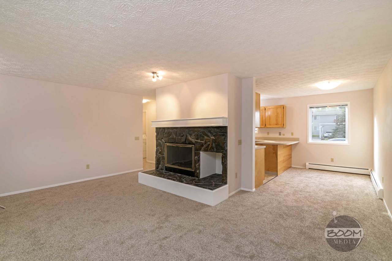 1461 Northview Drive - Photo 1