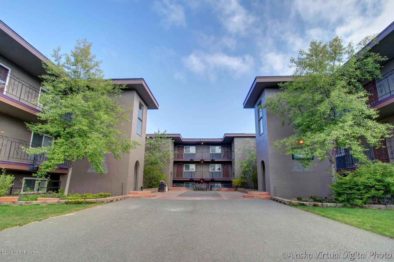 501 13th Avenue - Photo 1