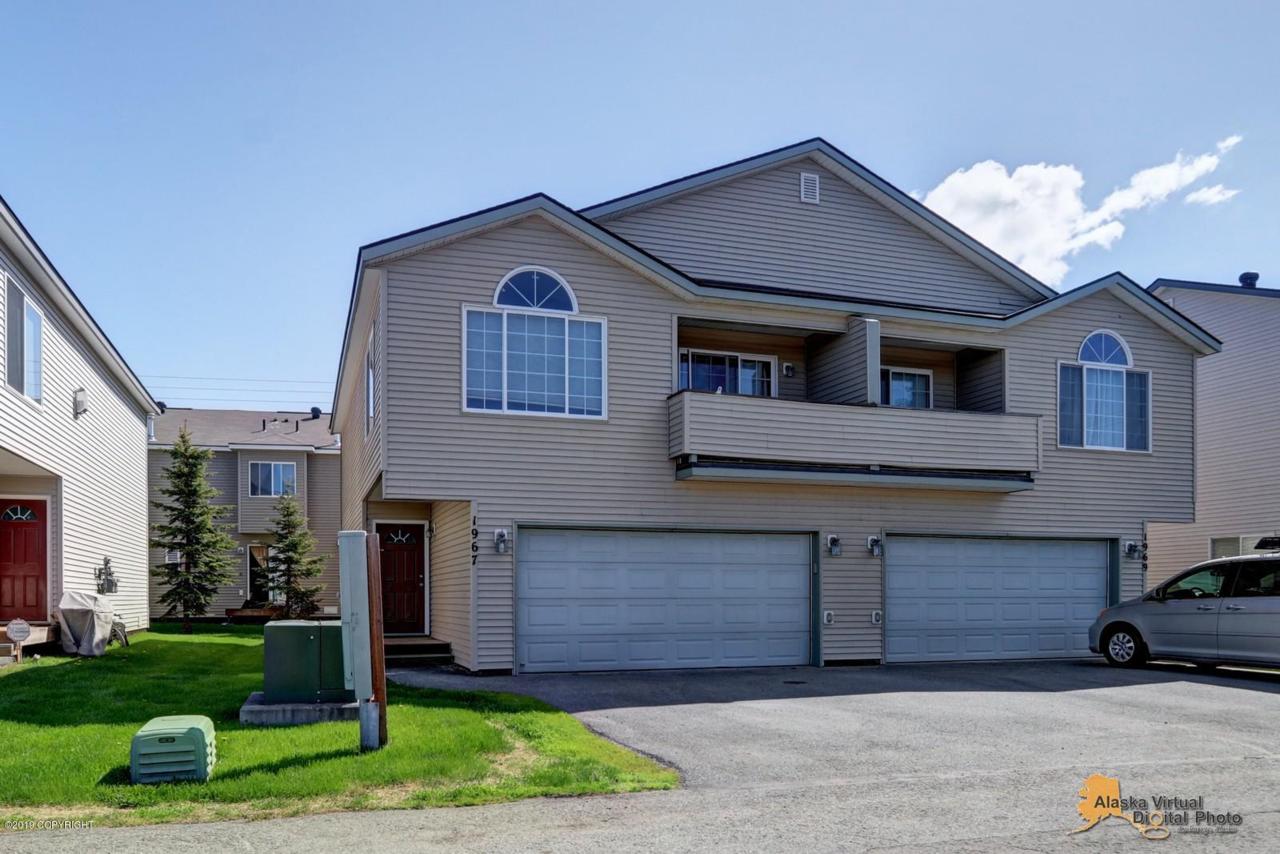 1967 Primrose Place - Photo 1
