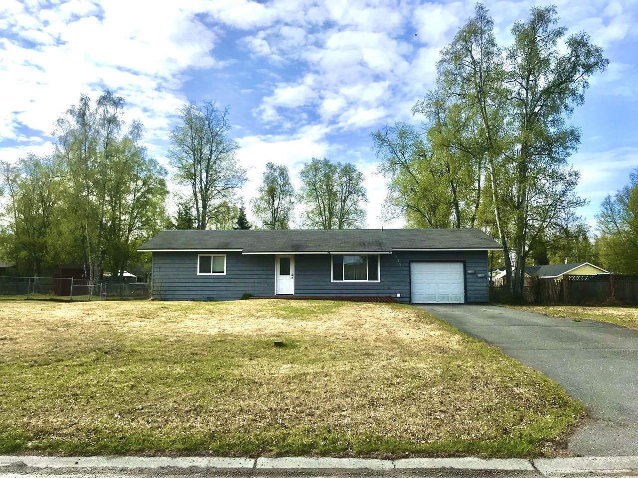 329 Bering Avenue - Photo 1 329 Bering Avenue - Photo 1