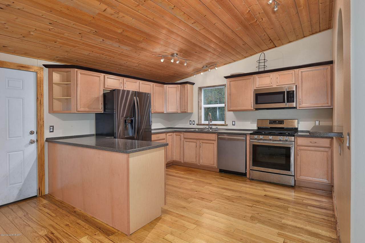 44956 Knight Drive - Photo 1
