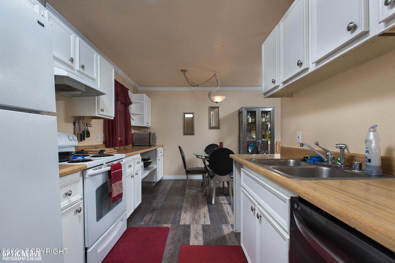 190 Grand Larry Street - Photo 1