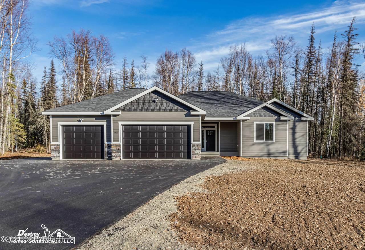 8211 Onondaga Street - Photo 1