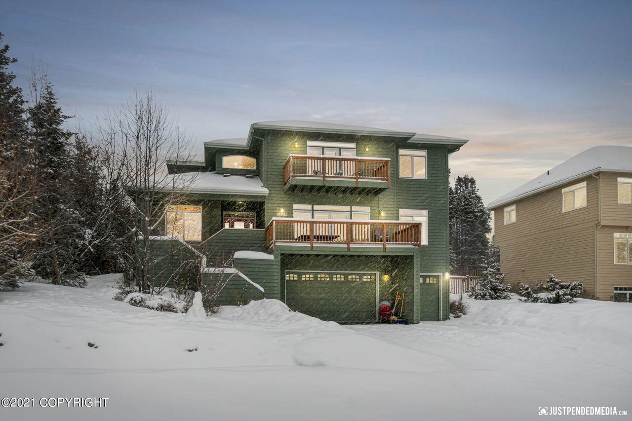 16235 Headlands Circle - Photo 1