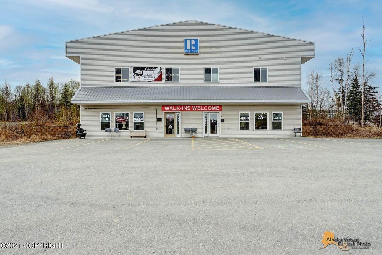 700 Railroad Avenue - Photo 1