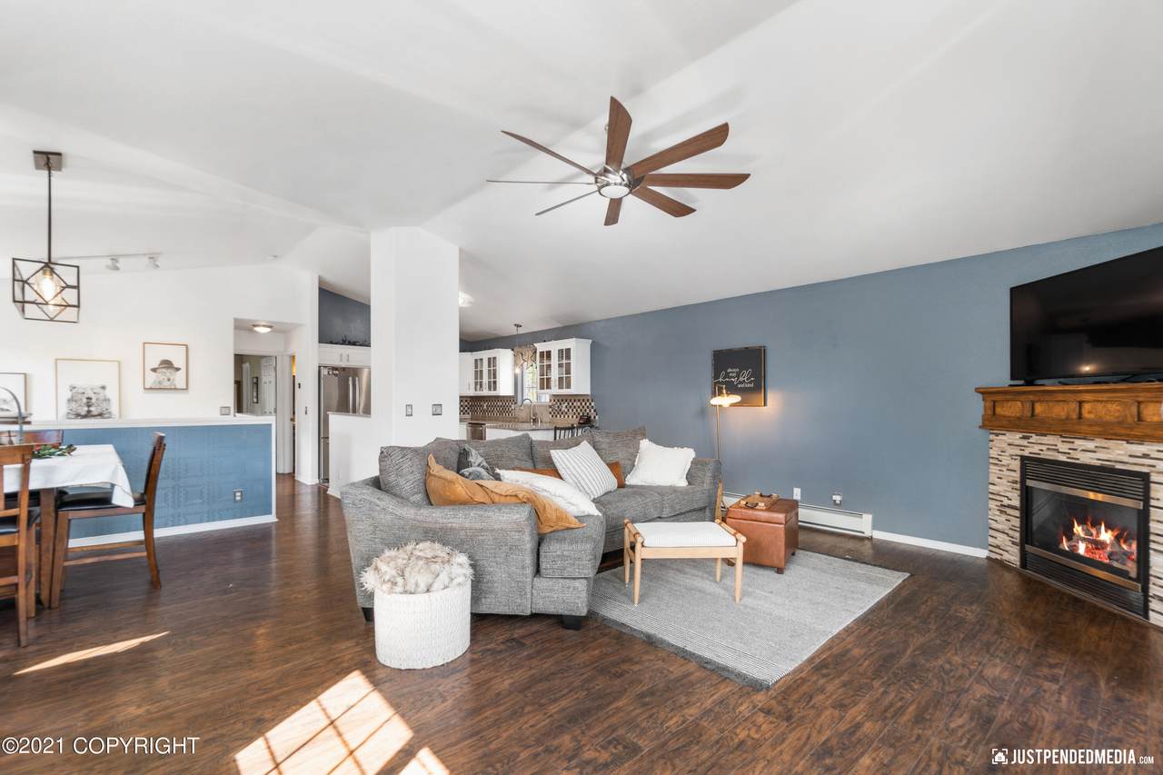 8944 Birch Park Circle - Photo 1