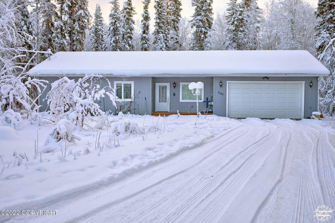 2567 Lisa Ann Drive - Photo 1