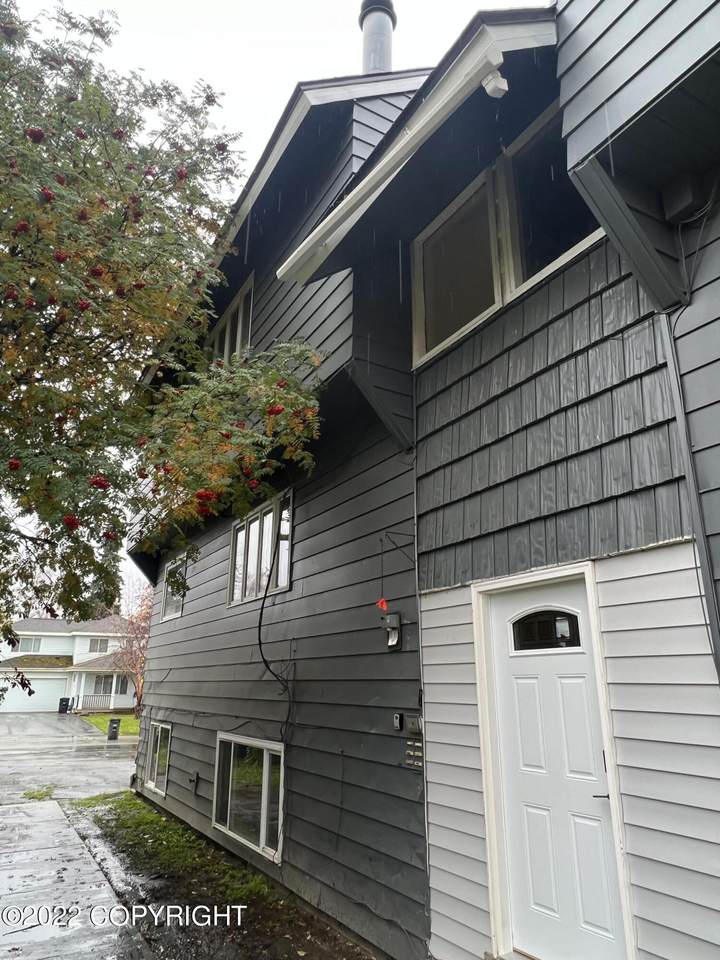 3127 Peterkin Avenue - Photo 1
