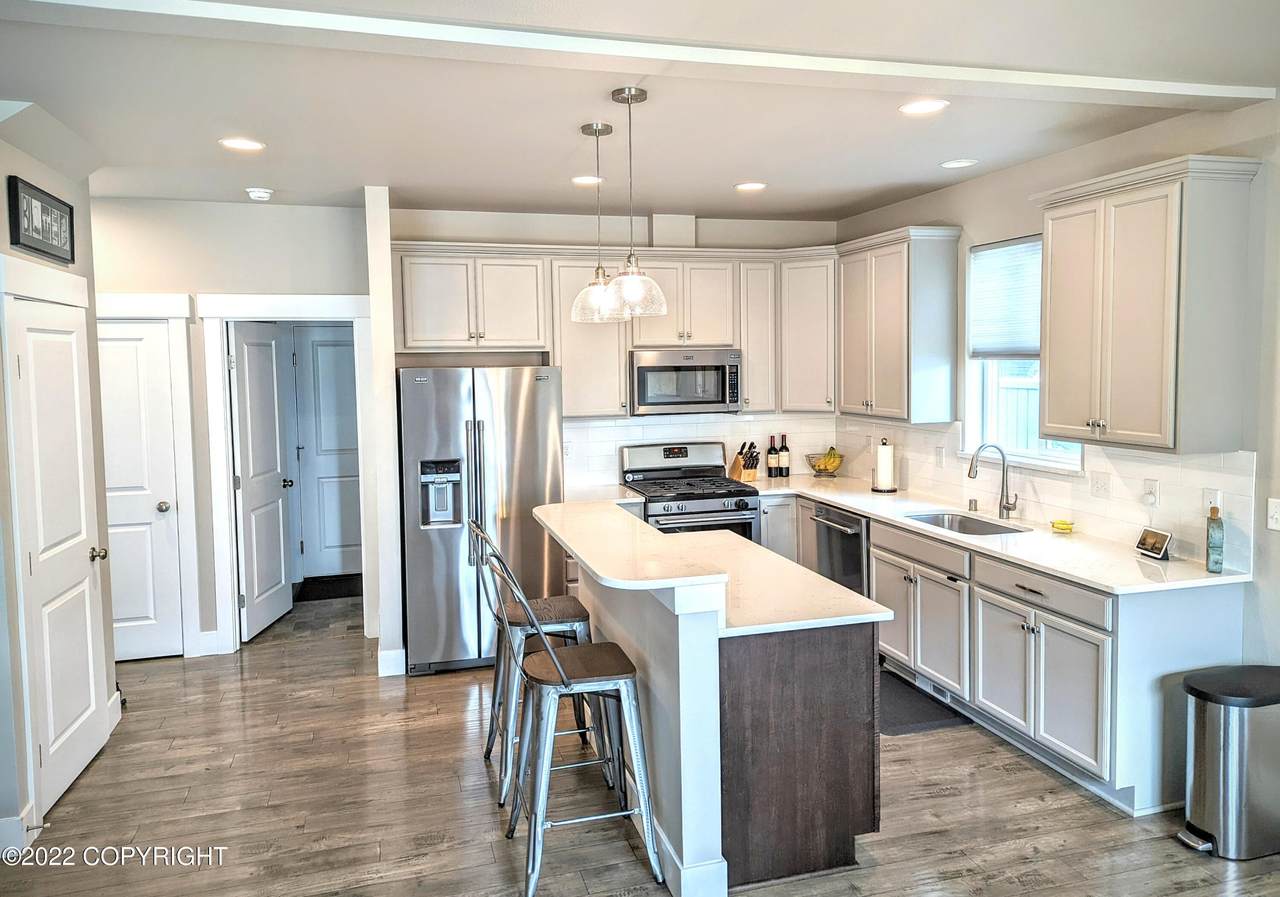 3189 Morgan Loop - Photo 1