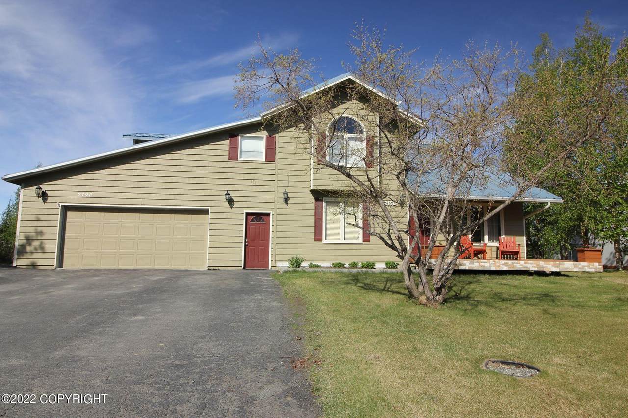 2190 Broadway Drive - Photo 1