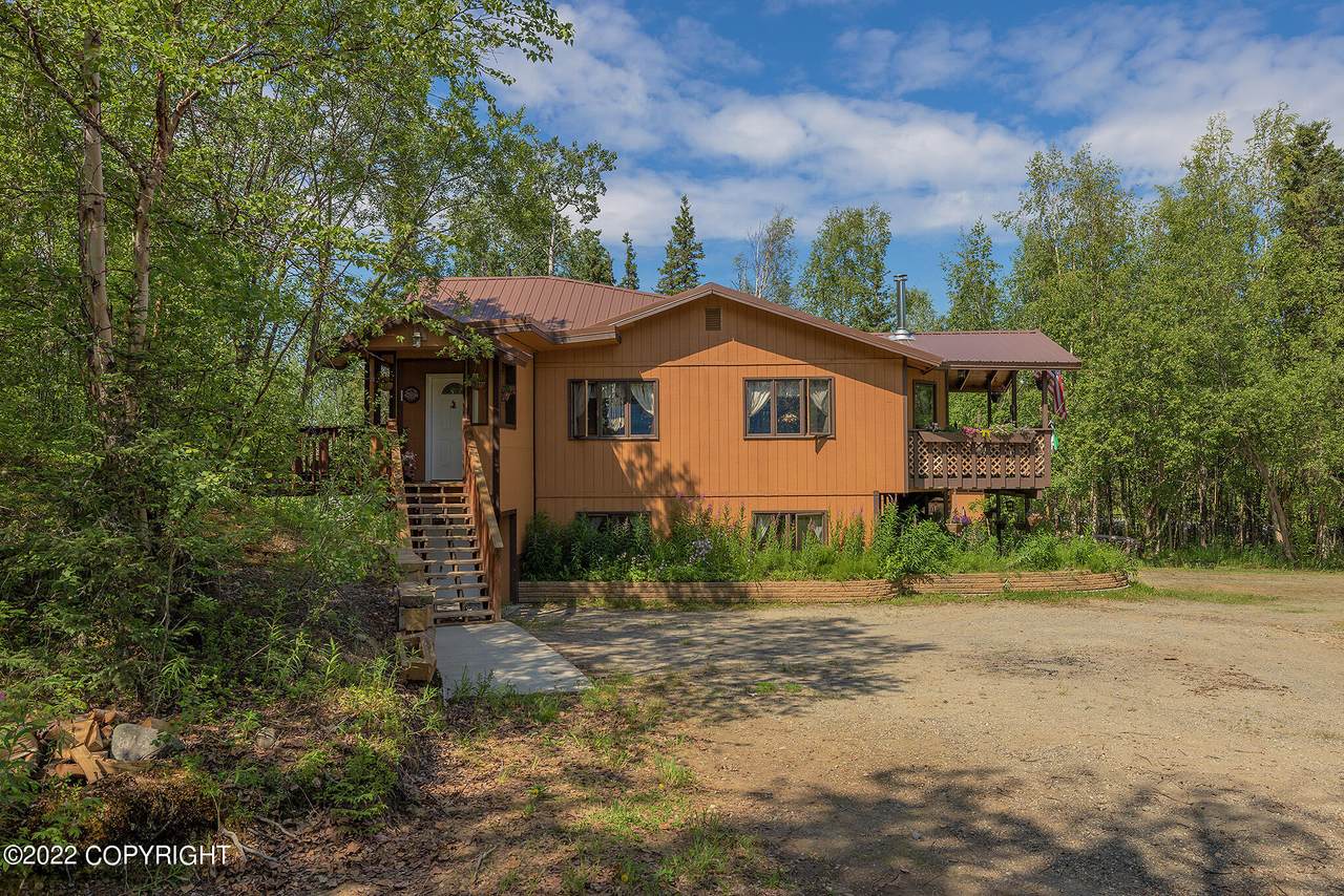 9620 Rosehill Drive - Photo 1