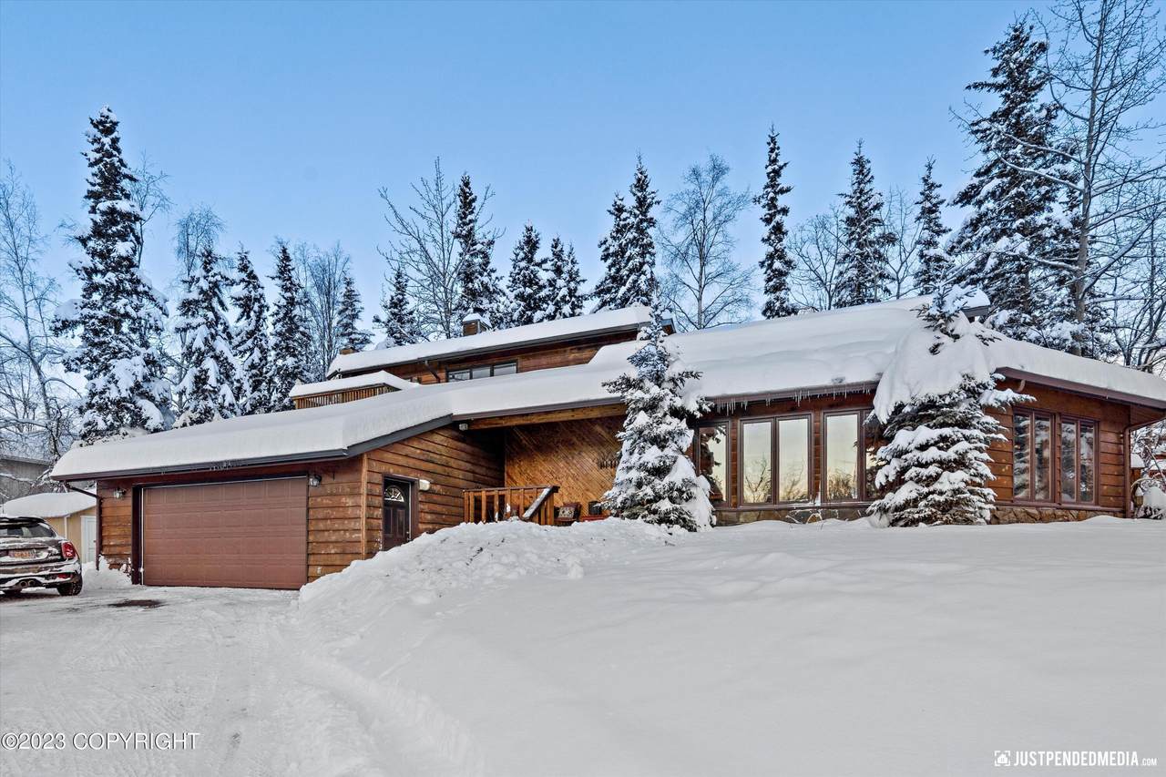 18619 Talarik Drive - Photo 1