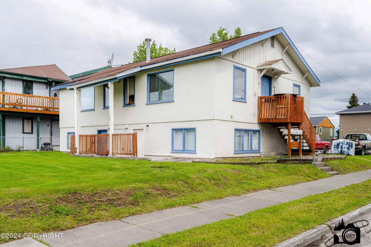 1345 Medfra Street - Photo 1