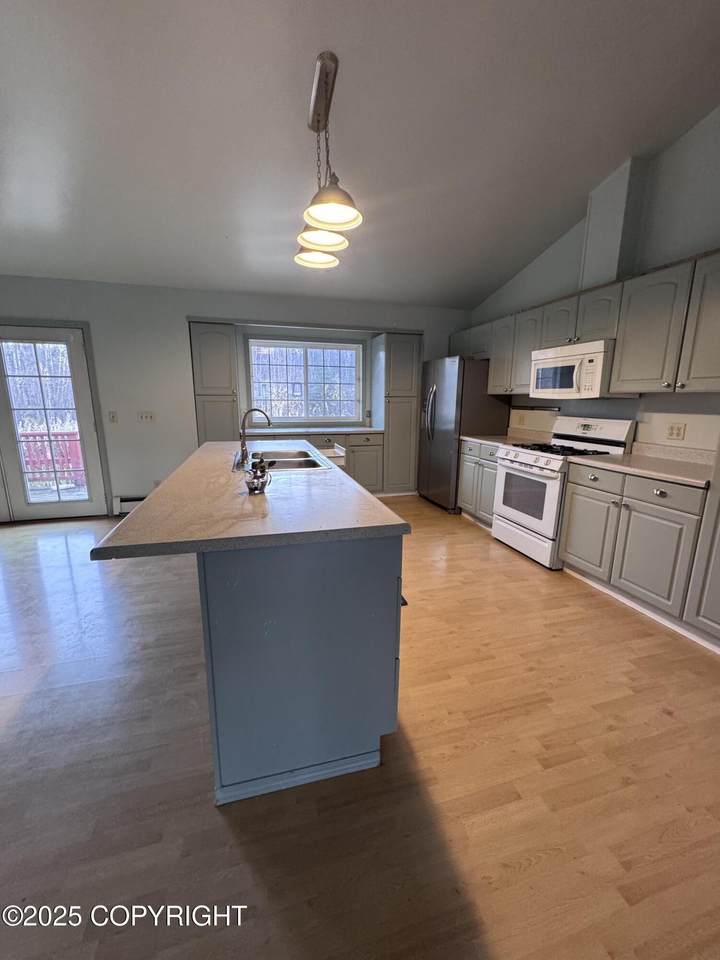 5206 Pamela Drive - Photo 1