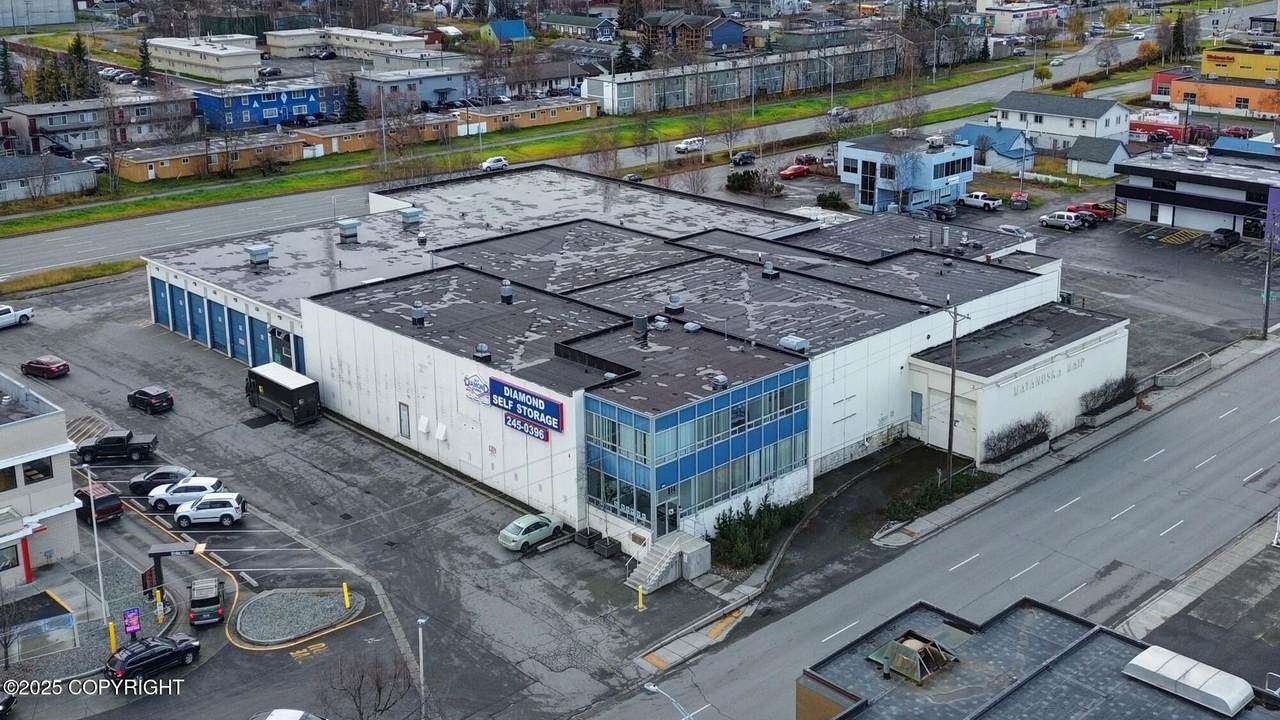 814 Northern Lights Boulevard - Photo 1