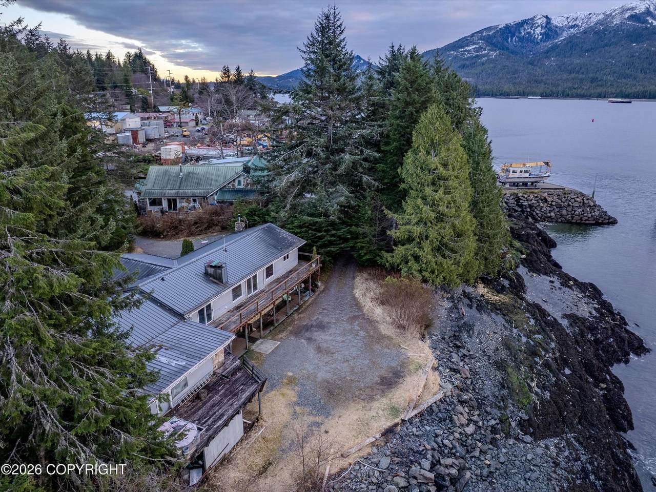 https://bt-photos.global.ssl.fastly.net/alaska/1280_boomver_2_25-14549-2.jpg