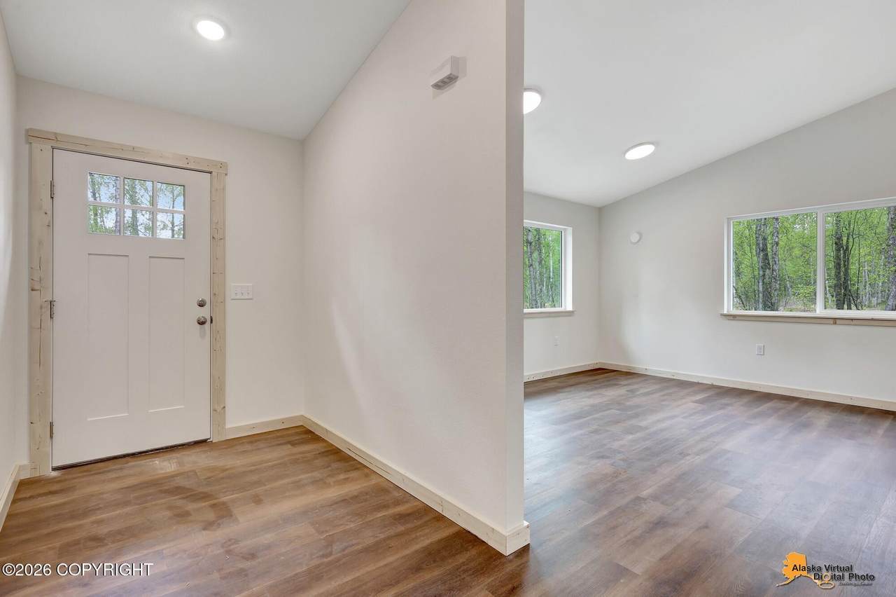 https://bt-photos.global.ssl.fastly.net/alaska/1280_boomver_2_26-2385-2.jpg