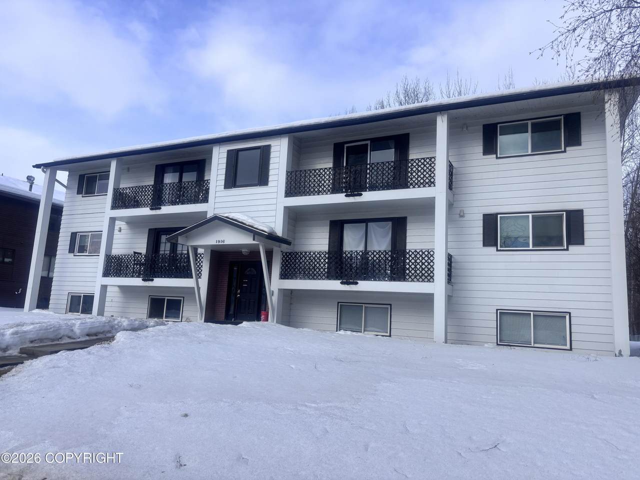 1916 Beaver Place - Photo 1