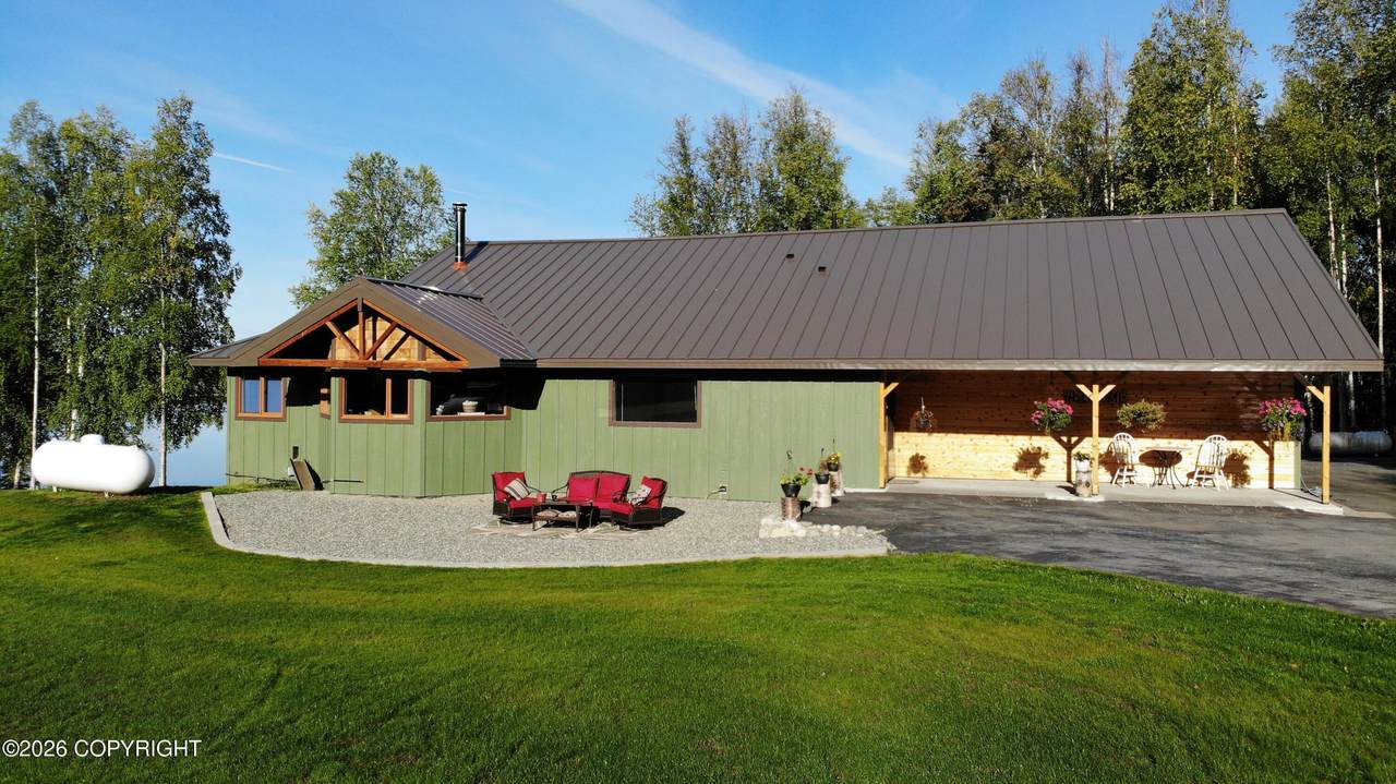 https://bt-photos.global.ssl.fastly.net/alaska/1280_boomver_2_26-3153-2.jpg