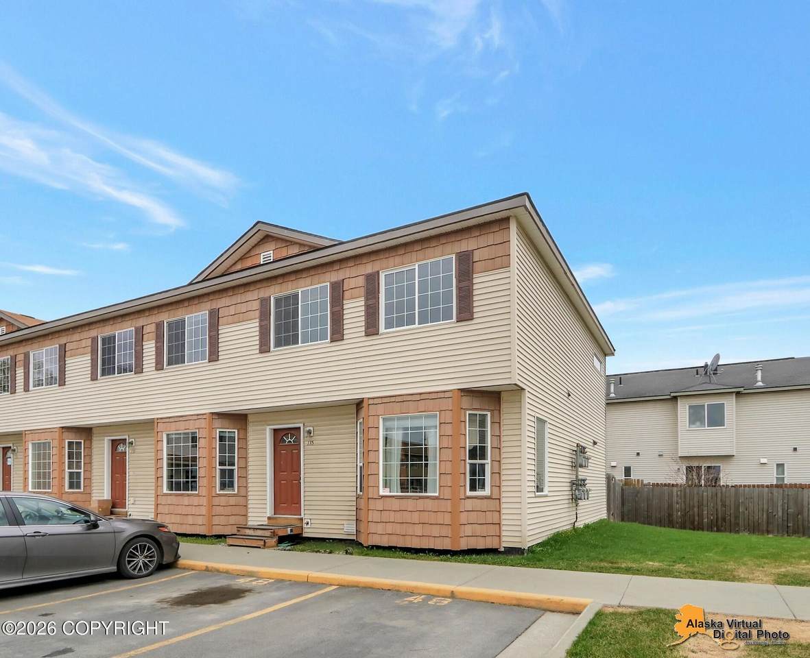 135 Matthew Paul Way - Photo 1