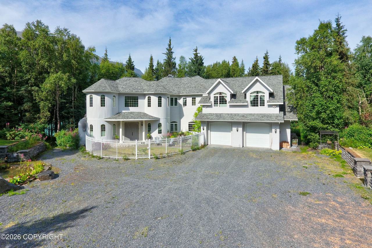 https://bt-photos.global.ssl.fastly.net/alaska/1280_boomver_2_26-5636-2.jpg