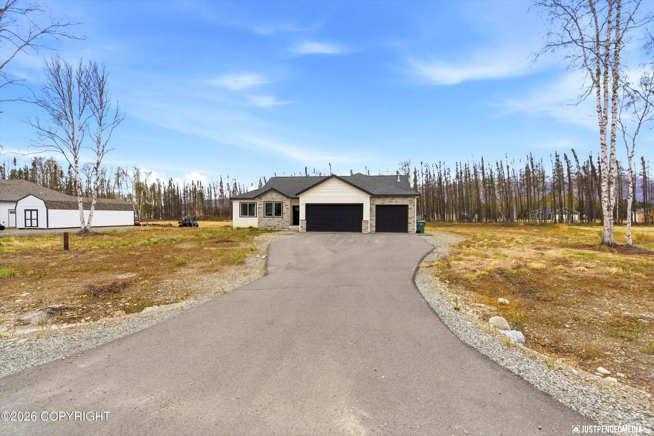 https://bt-photos.global.ssl.fastly.net/alaska/1280_boomver_2_26-5715-2.jpg