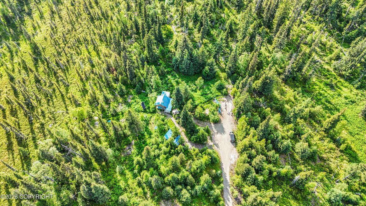https://bt-photos.global.ssl.fastly.net/alaska/1280_boomver_2_26-5967-2.jpg