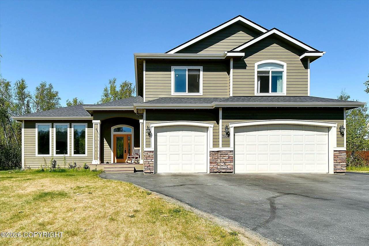 7913 Wolf Creek Road - Photo 1