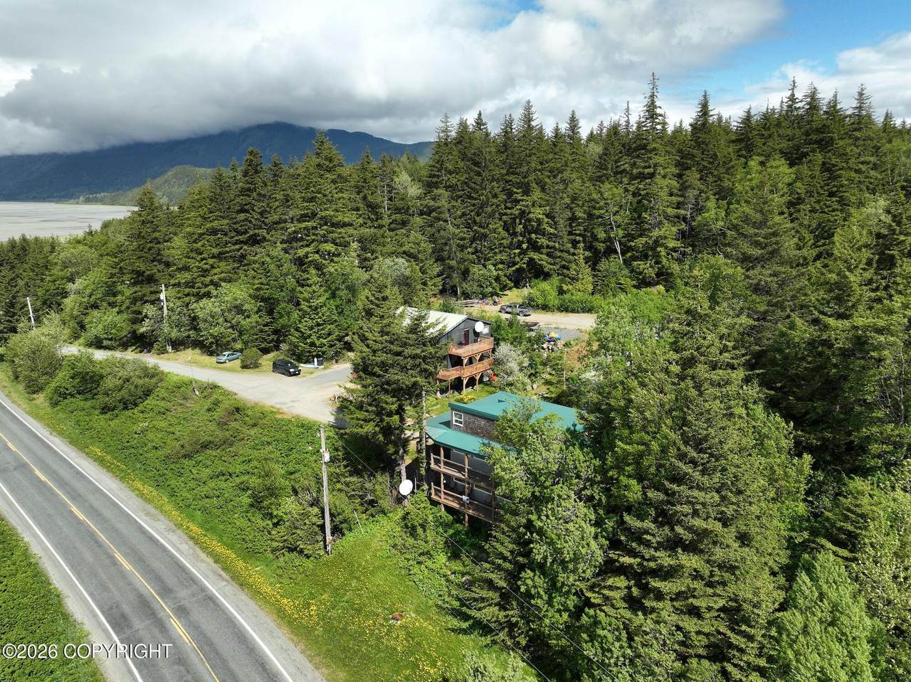 https://bt-photos.global.ssl.fastly.net/alaska/1280_boomver_2_26-6451-2.jpg