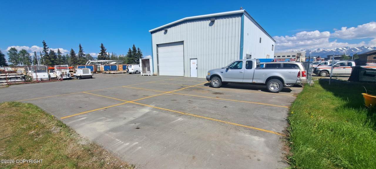 https://bt-photos.global.ssl.fastly.net/alaska/1280_boomver_2_26-6601-2.jpg