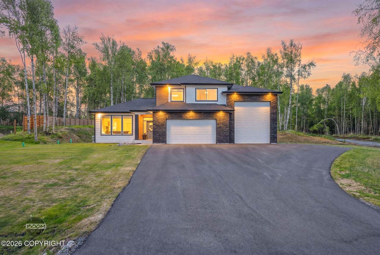 678 Birdnest Drive - Photo 1