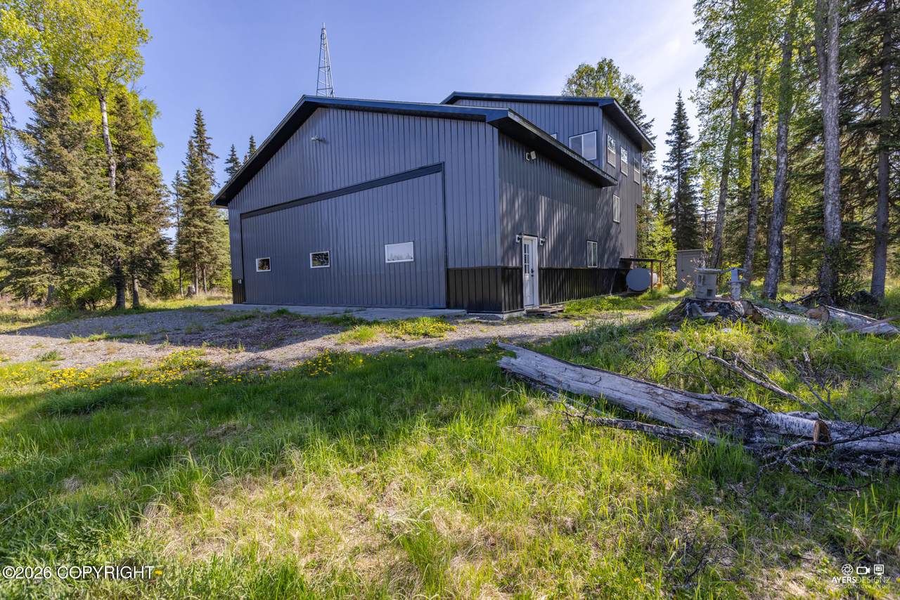 44641 Wallers Street - Photo 1