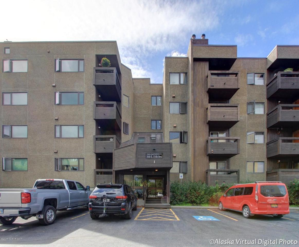 310 11th Avenue - Photo 1