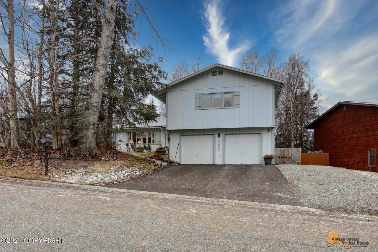 4352 Rendezvous Circle - Photo 1