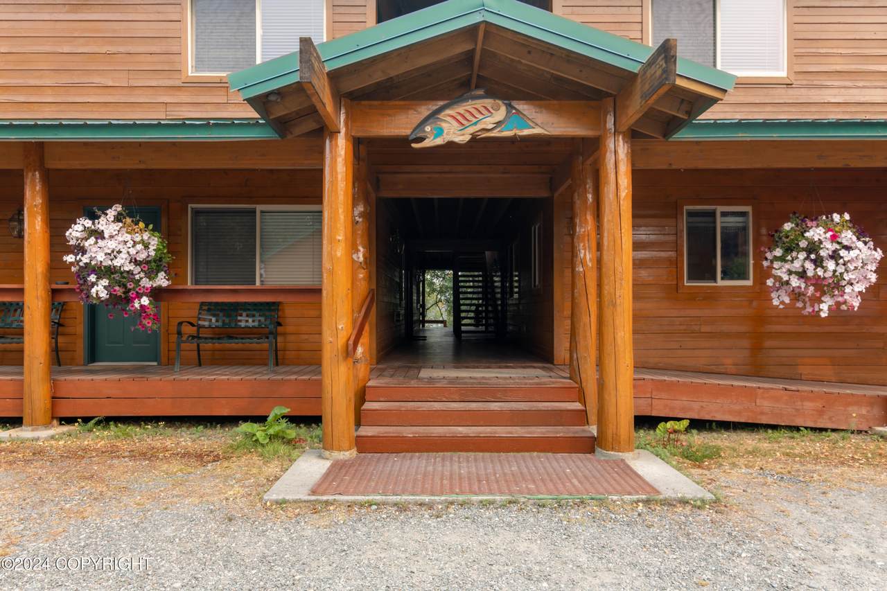 https://bt-photos.global.ssl.fastly.net/alaska/1280_boomver_3_24-15023-2.jpg