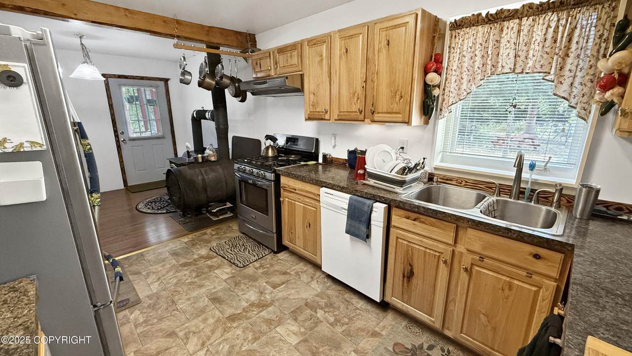 85-155 A Kit Fox Road - Photo 1