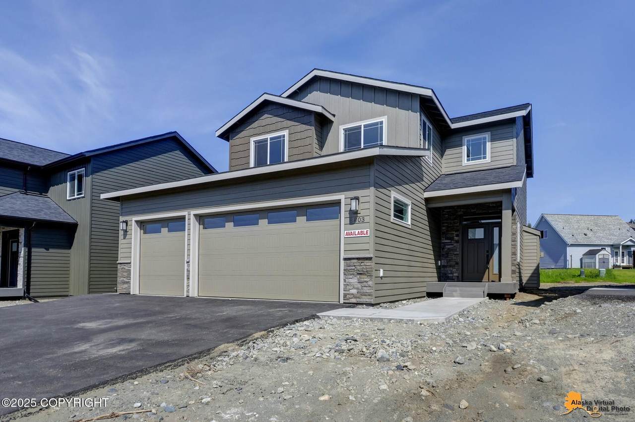 8803 Chalk Hill Loop - Photo 1