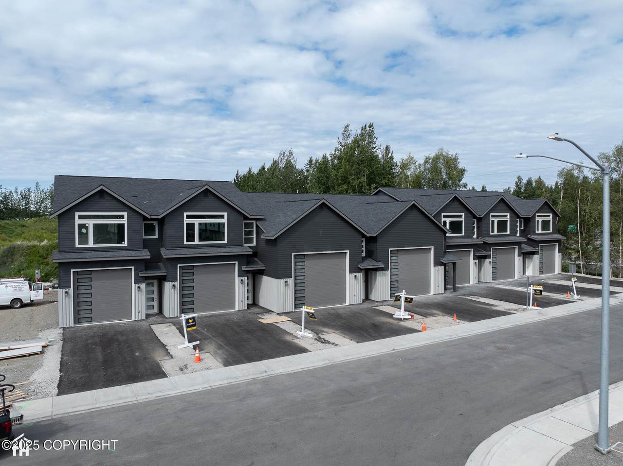 122 Venture Place - Photo 1
