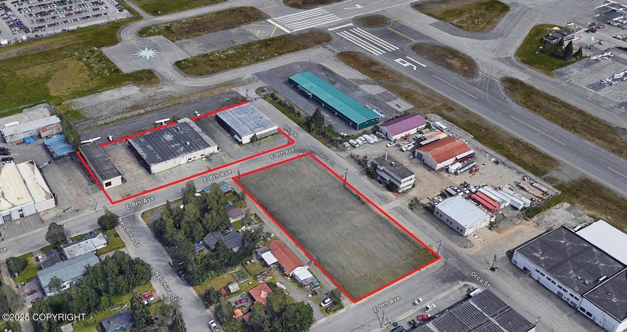 1421 8th Avenue - Photo 1