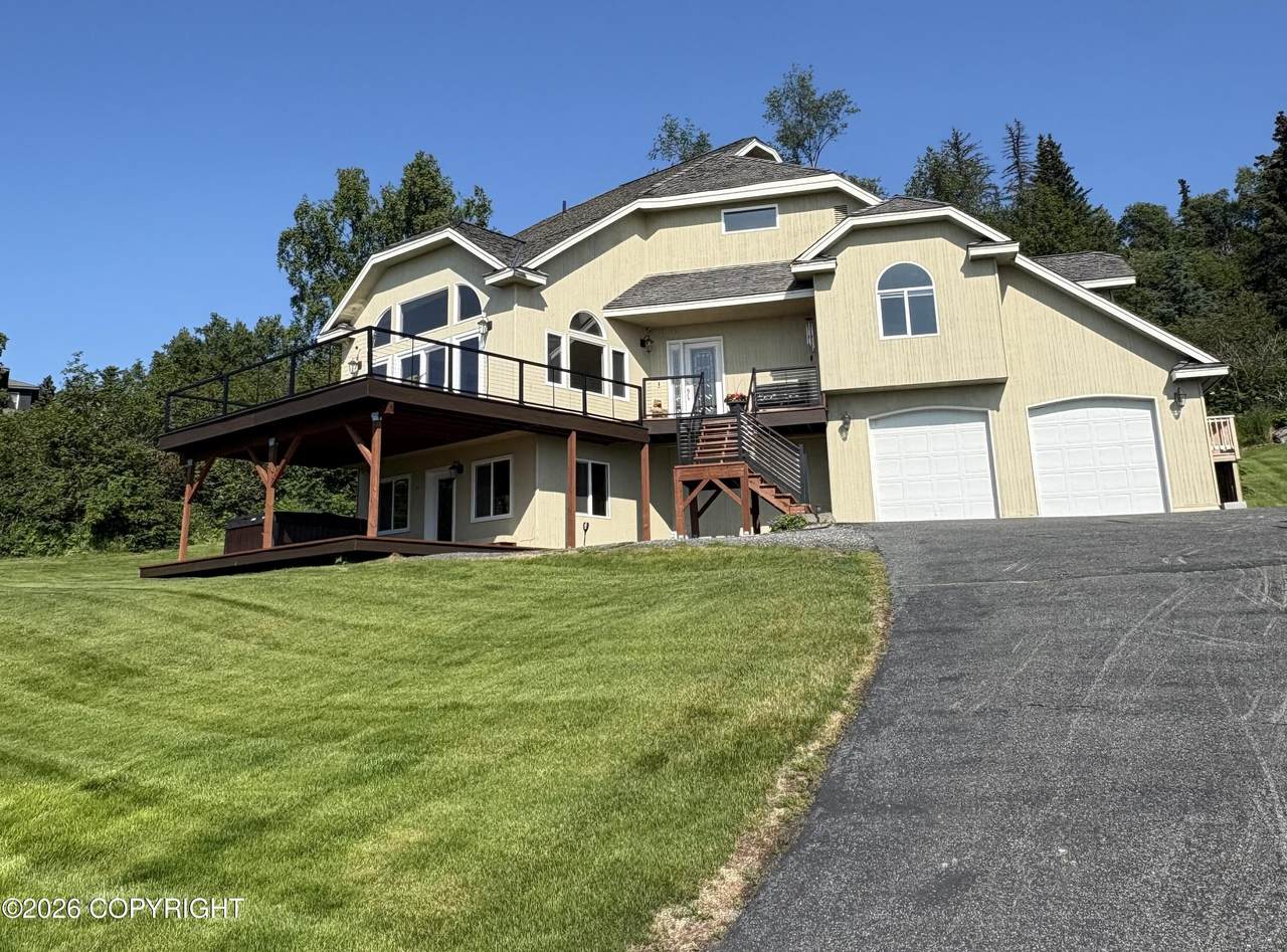 18701 France Circle - Photo 1