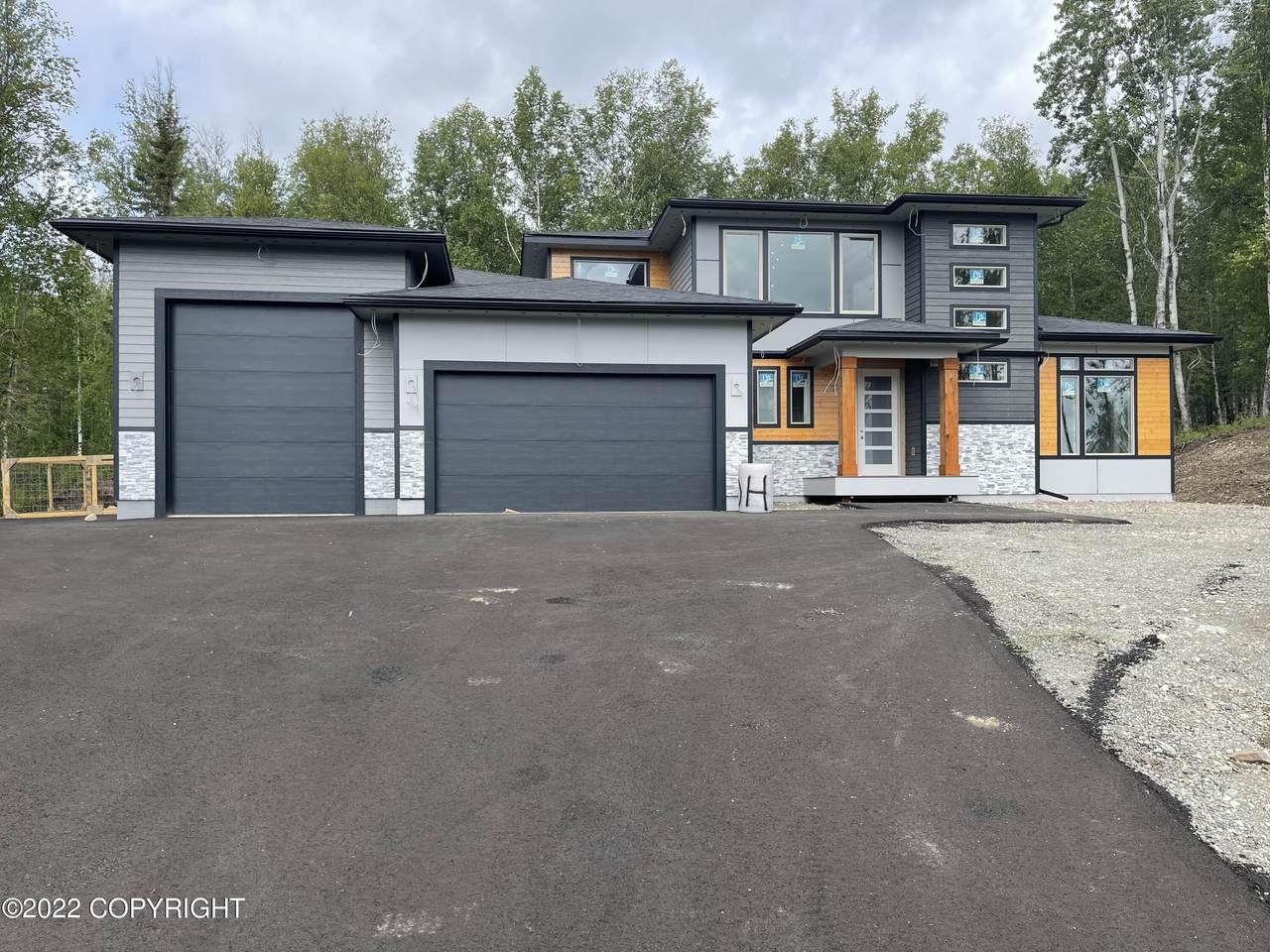10245 Tri Mountain View Drive - Photo 1