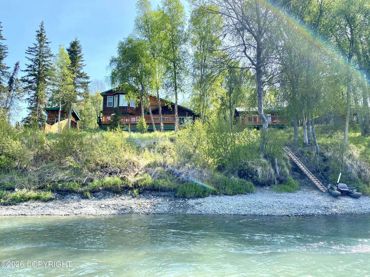 https://bt-photos.global.ssl.fastly.net/alaska/1280_boomver_4_26-6261-2.jpg
