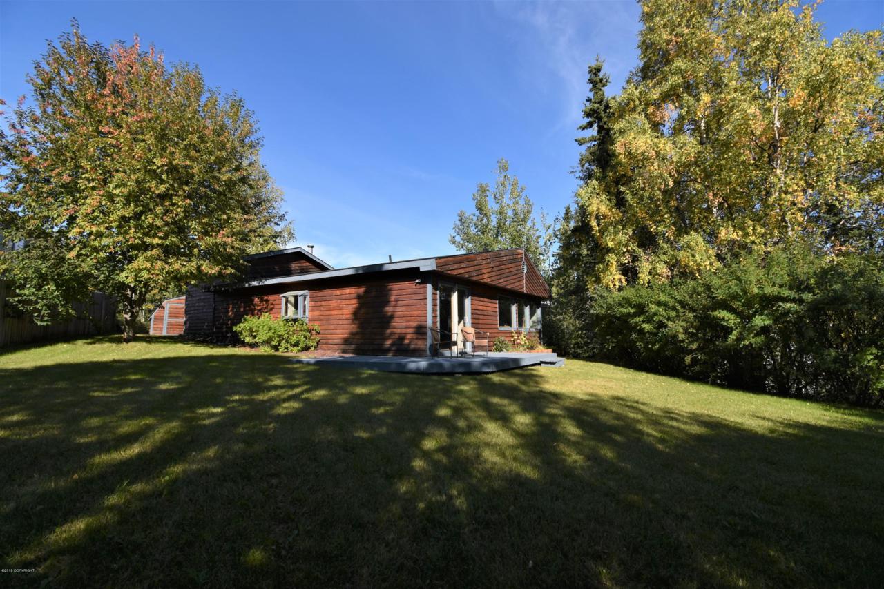 140 Homecrest Place - Photo 1