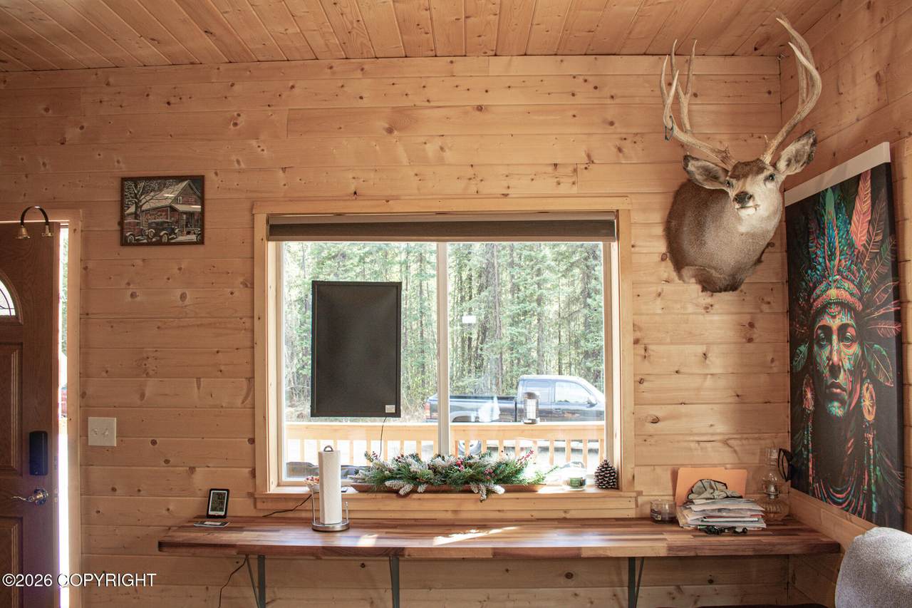 https://bt-photos.global.ssl.fastly.net/alaska/1280_boomver_4_26-5612-2.jpg