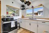 1338 E Street - Photo 15