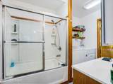 733/735a/b Sunset Drive - Photo 16