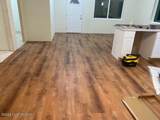 9136 John Street - Photo 7