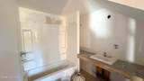 15825 Bear Paw Road - Photo 14